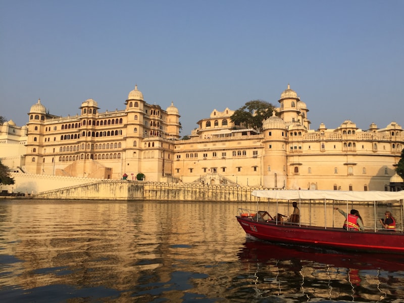 Udaipur City Palace Lake Pichola